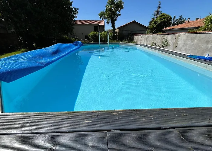 Holiday home Character With Private Pool - Chez Sophie *